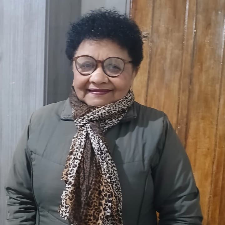 Maria do carmo de oliveira